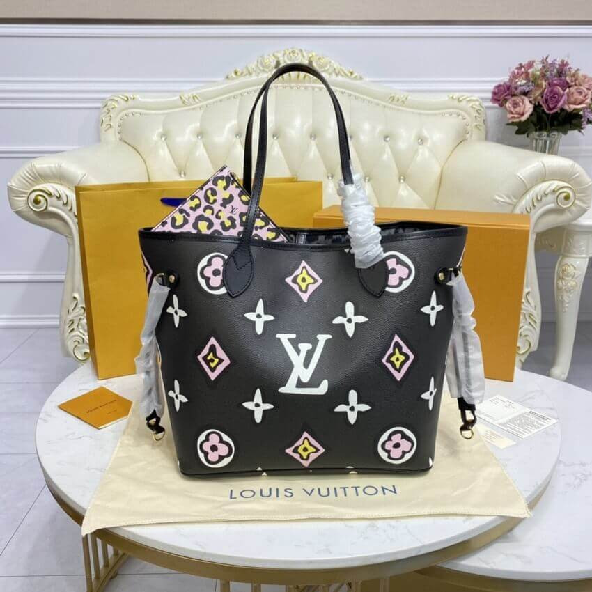 Louis Vuitton Neverfull MM M45818 M45819