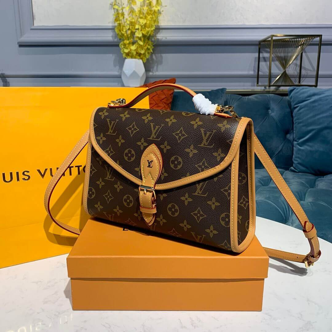 Louis Vuitton Monogram Canvas Ivy M44918