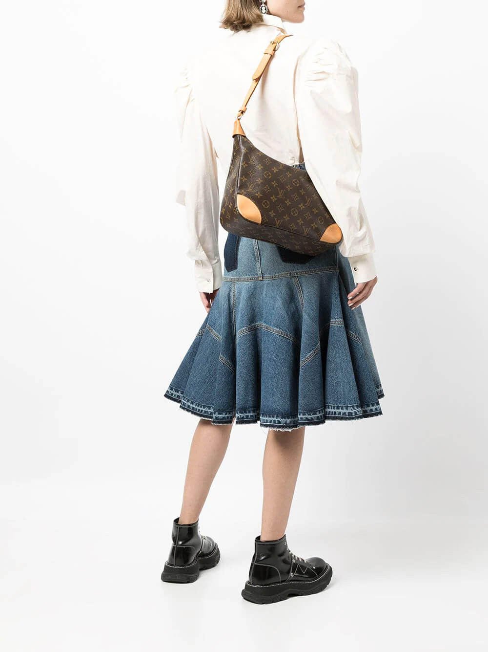 Louis Vuitton Monogram Boulogne 30 Shoulder Bag M51265