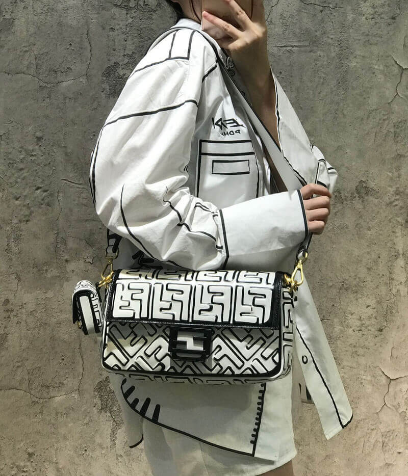 Fendi California Sky Baguette 8289