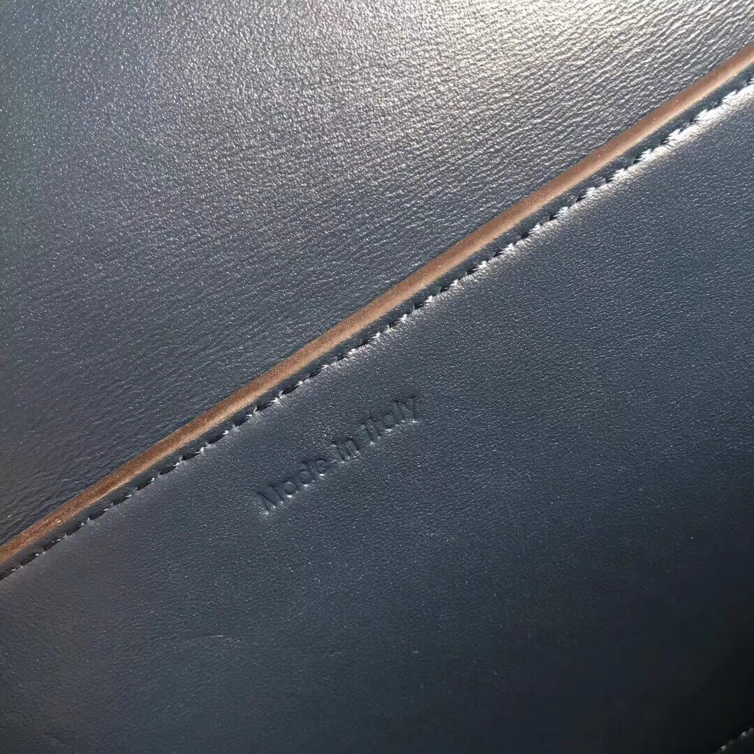 Celine Frame Medium Shoulder Bag 180263 Black/Burgundy