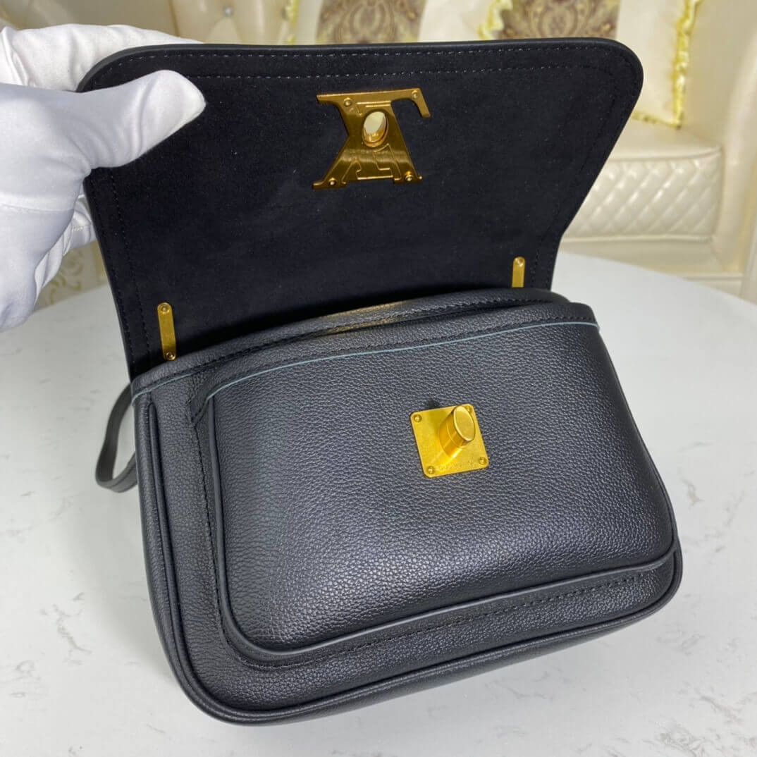 Louis Vuitton Lockme Chain PM M57073