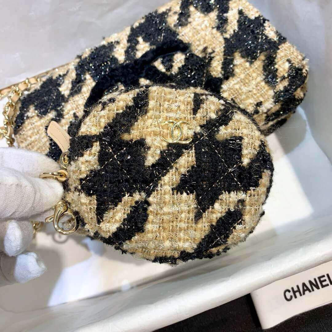Chanel 19 Tweed Woc With Coin Purse AP0985