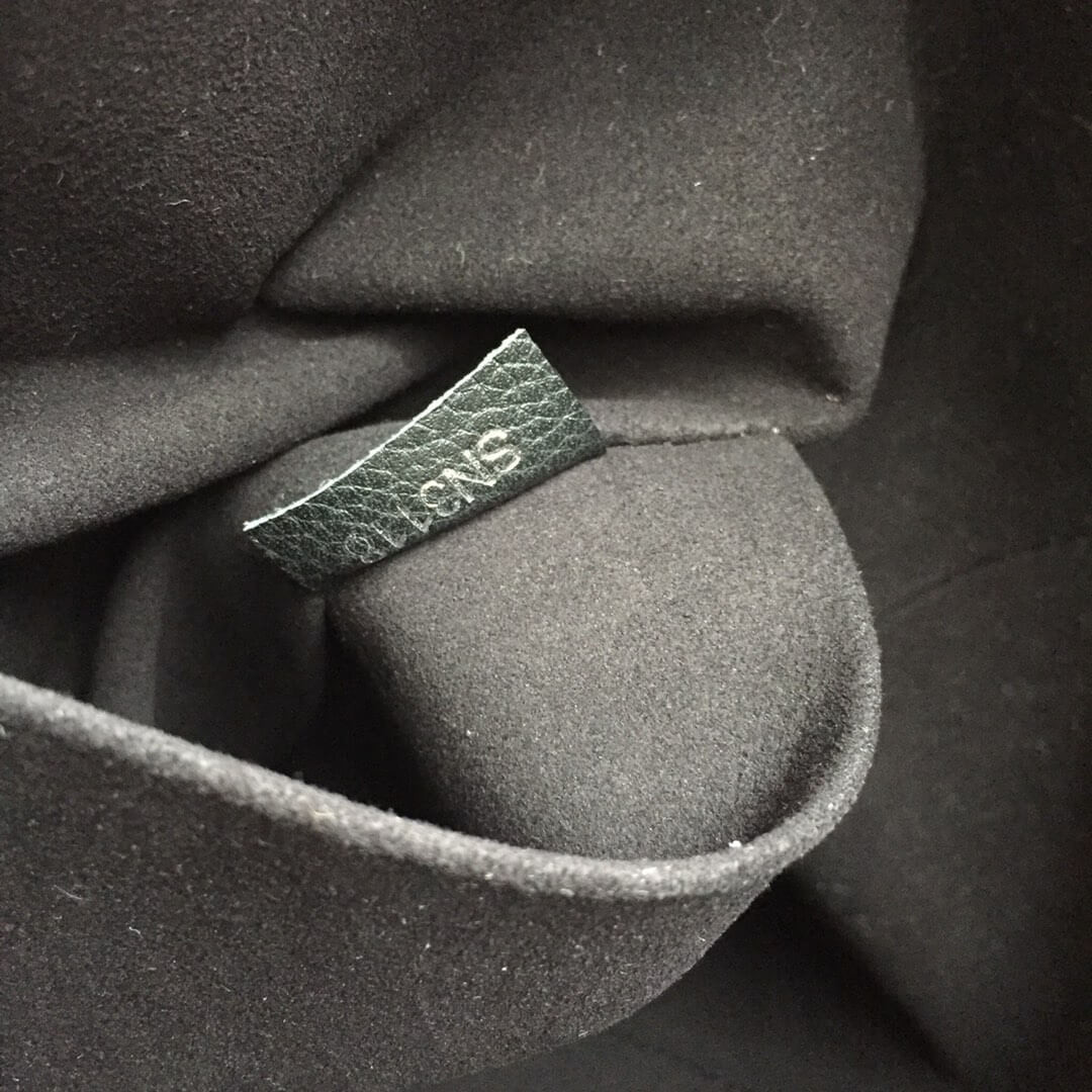 Louis Vuitton Lockme Hobo M52776 M44330