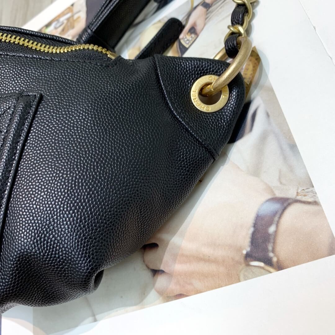 Chanel Quilted Caviar Clafskin Waist Bag S0929