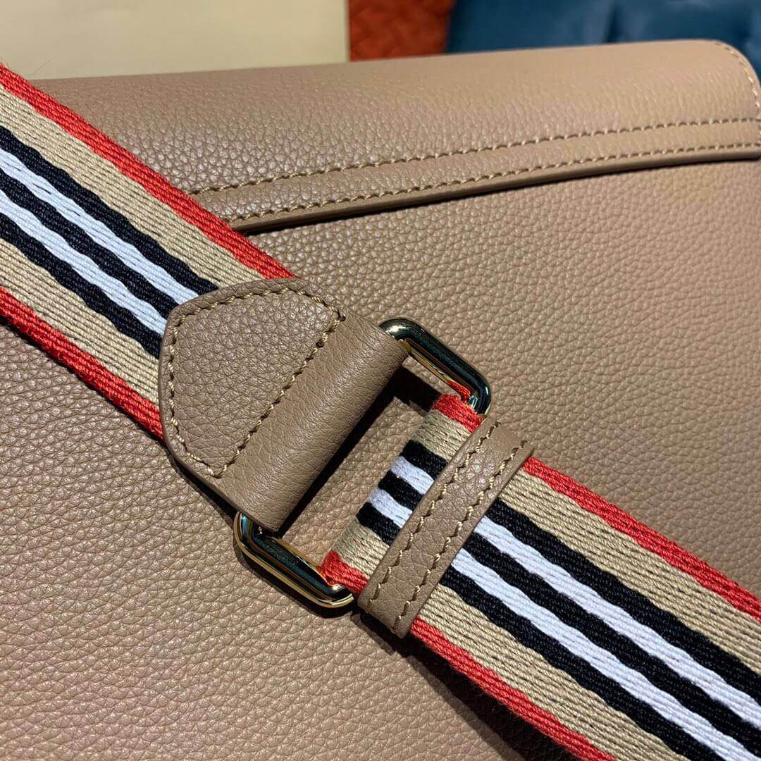 Burberry Grainy Leather Note Crossbody Bag 80219061