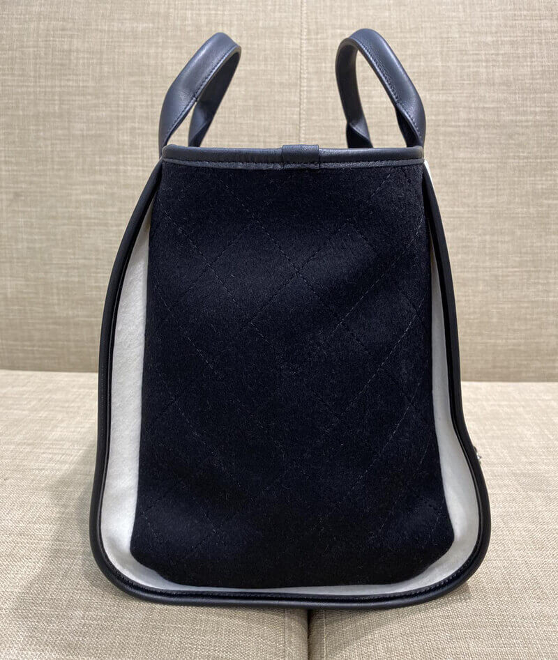 Chanel Wool Felt Deauville Shopping Bag A60598 White/Black