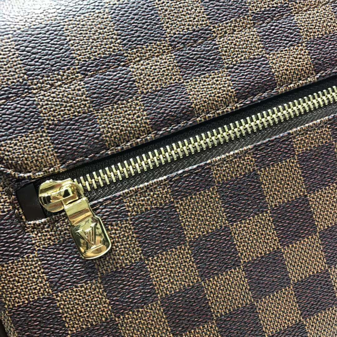 Louis Vuitton Damier Ebene Canvas District MM N41213
