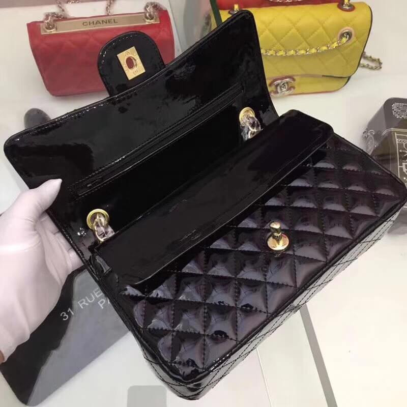 Chanel Pantent Leather Classic Flap Bag A01112