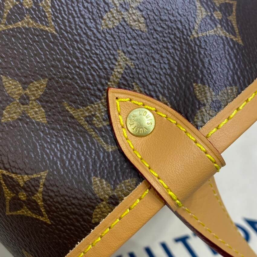 Louis Vuitton Monogram Canvas Saumur MM M42256