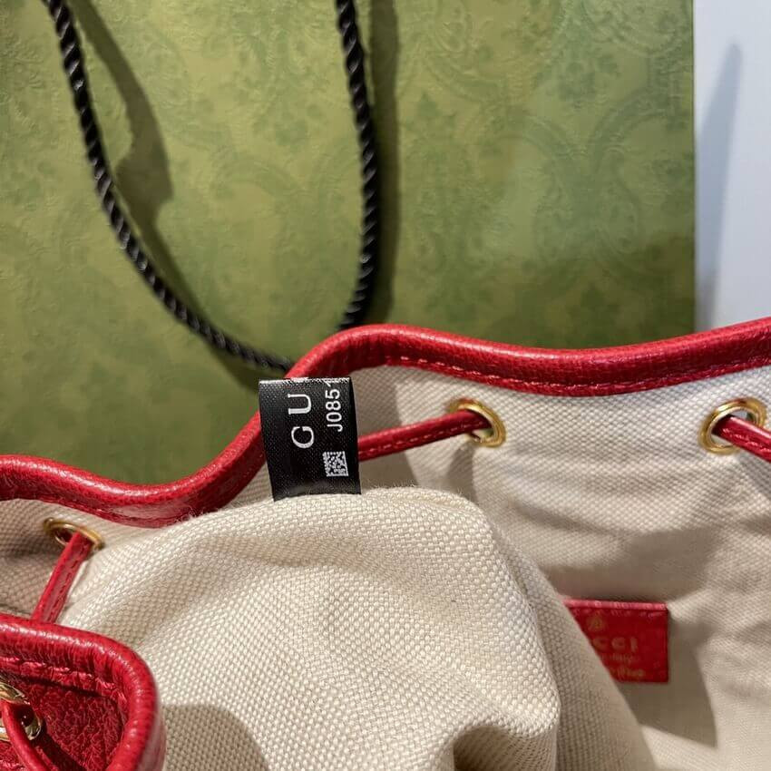 Doraemon x Gucci Small Bucket Bag 655597