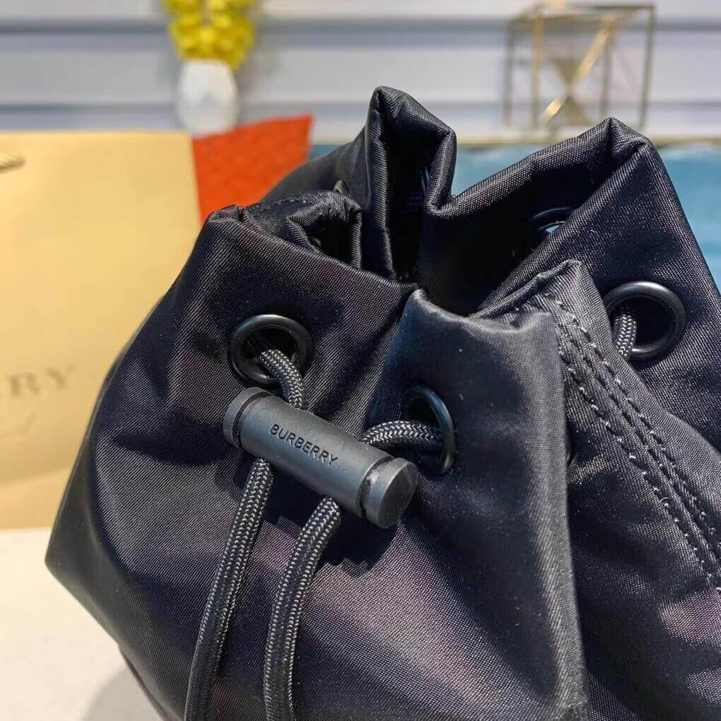 Burberry Logo Print Nylon Drawcord Pouch 80150451