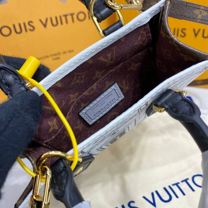 Louis Vuitton Printed Matte Calf Leather Petit Sac Plat M80991