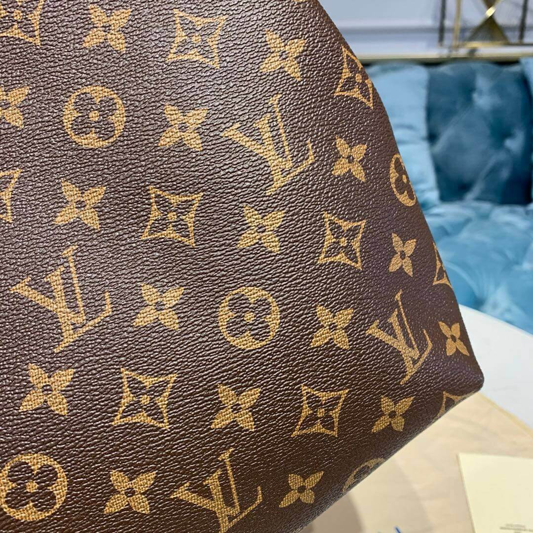 Louis Vuitton Monogram Canvas Graceful MM M43703