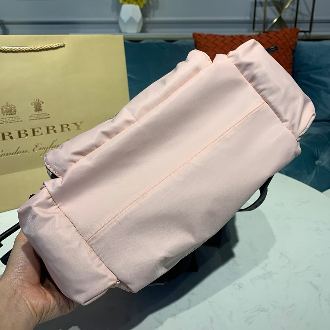 Burberry The Medium Rucksack in Logo Print Nylon 80116181