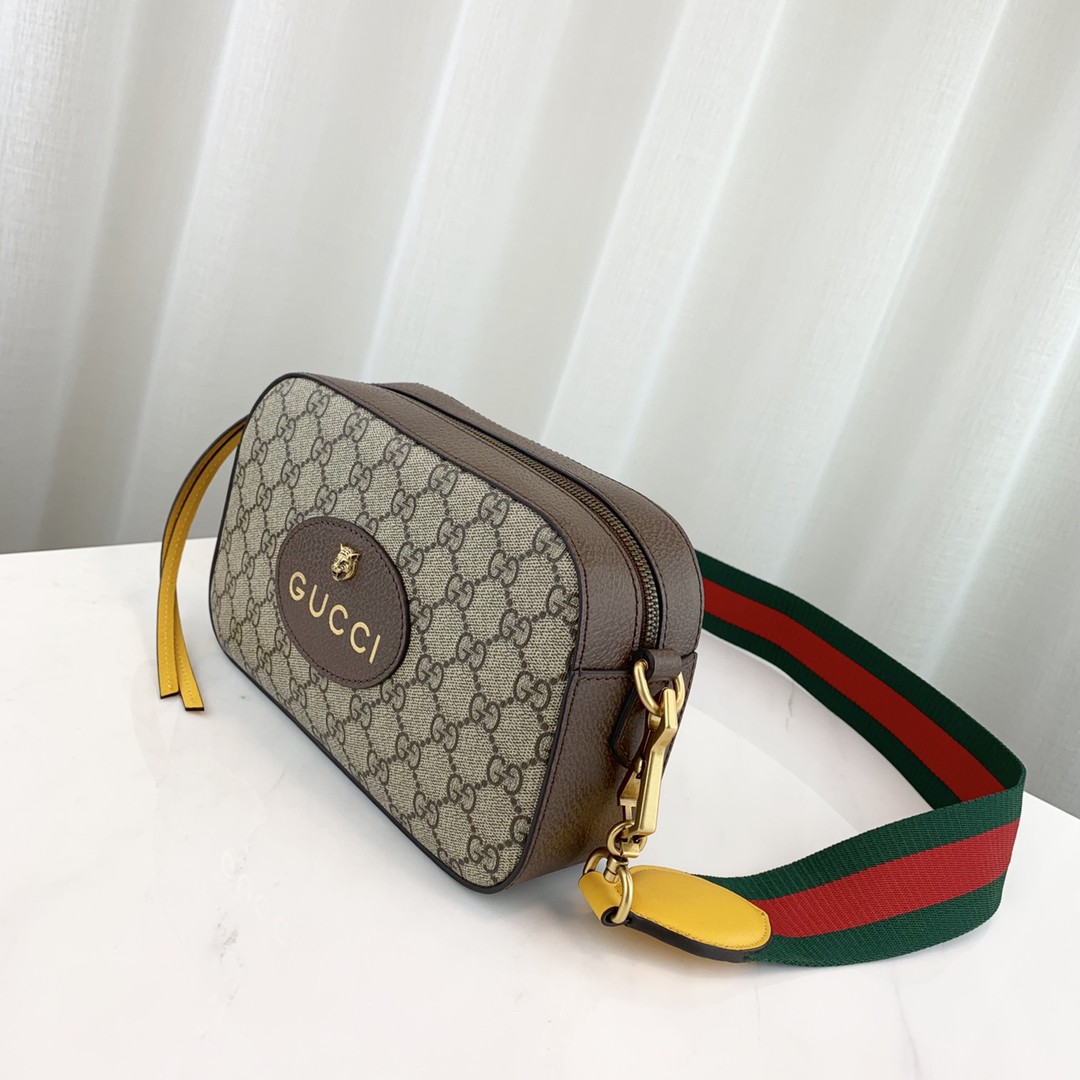Gucci GG Supreme Messenger Bag 476466
