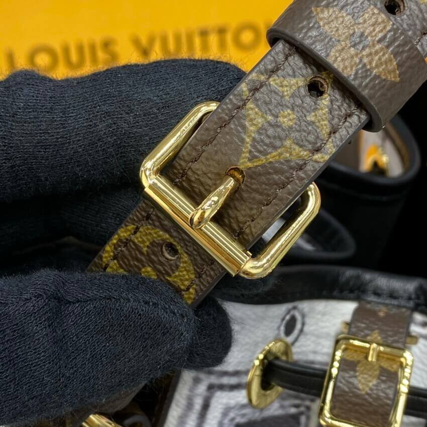 Louis Vuitton Printed Matte Calf Leather Noé MM M59105