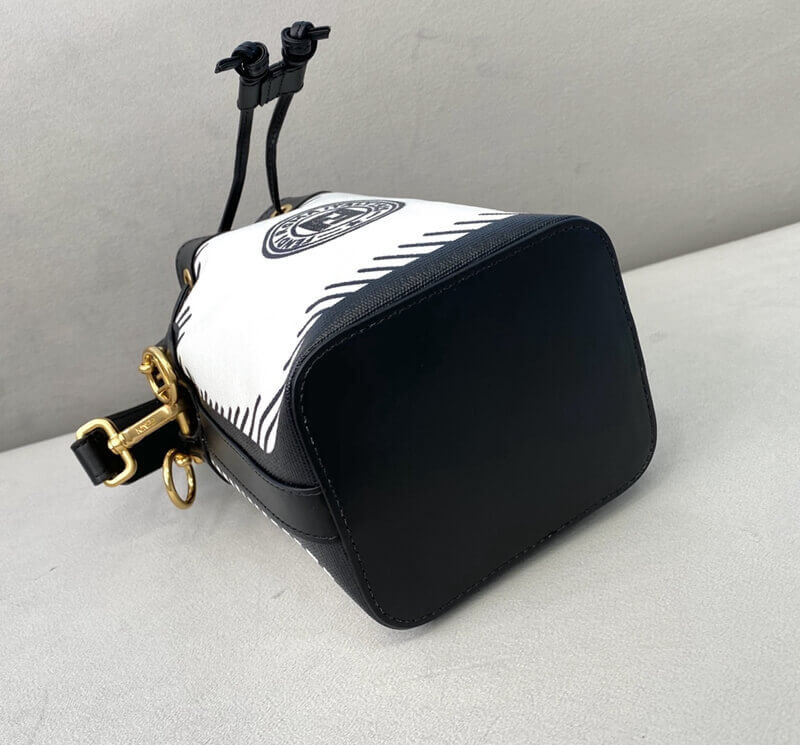 Fendi Mon Tresor Mini Bucket Bag 8BS010