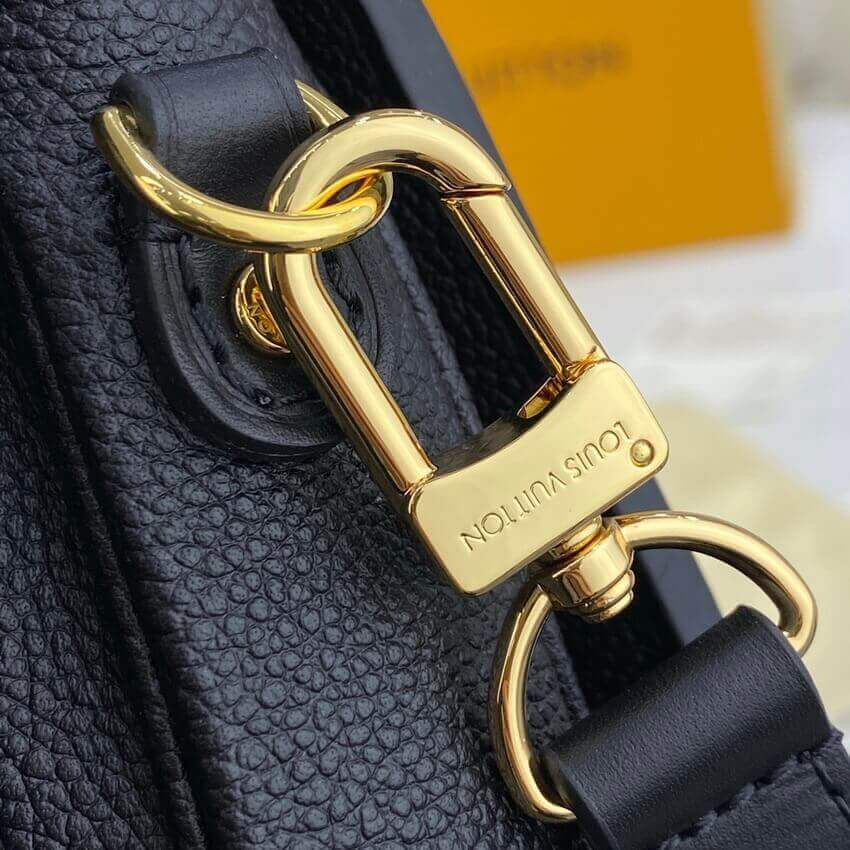 Louis Vuitton Pochette Metis M46018 M46028