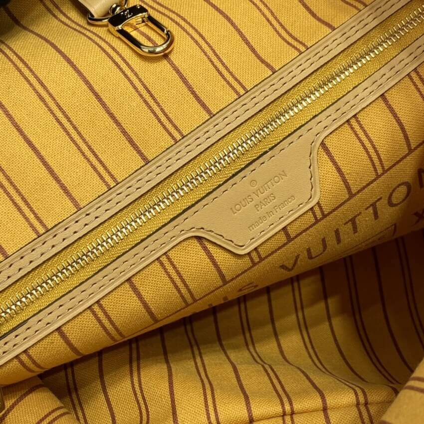 Louis Vuitton Damier Azur Neverfull MM N50047