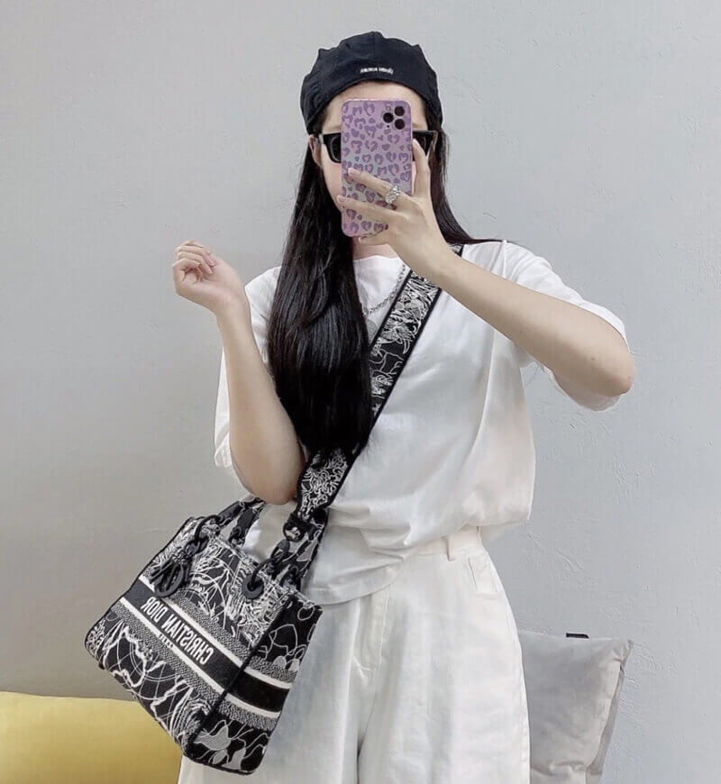 Christian Dior Medium Lady D-Lite Bag Black and White Around the World Embroidery M0565