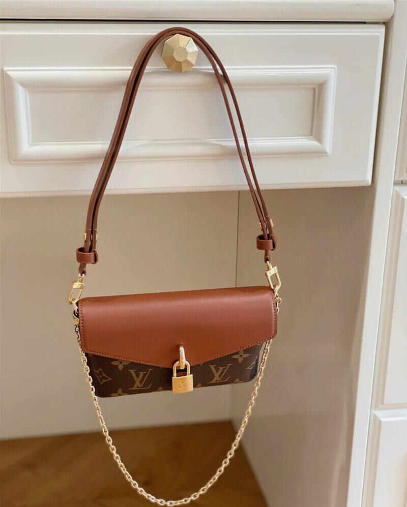 Louis Vuitton Padlock On Strap M80559 M80763