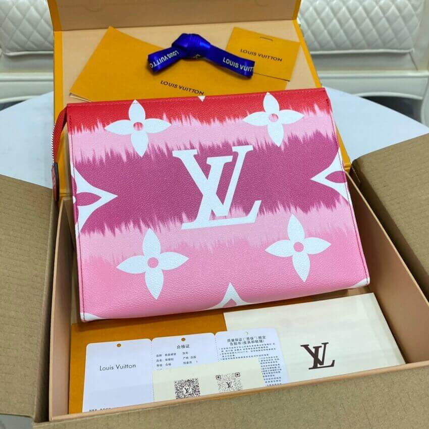 Louis Vuitton LV Escale Toiletry Pouch 26 M69138 Red