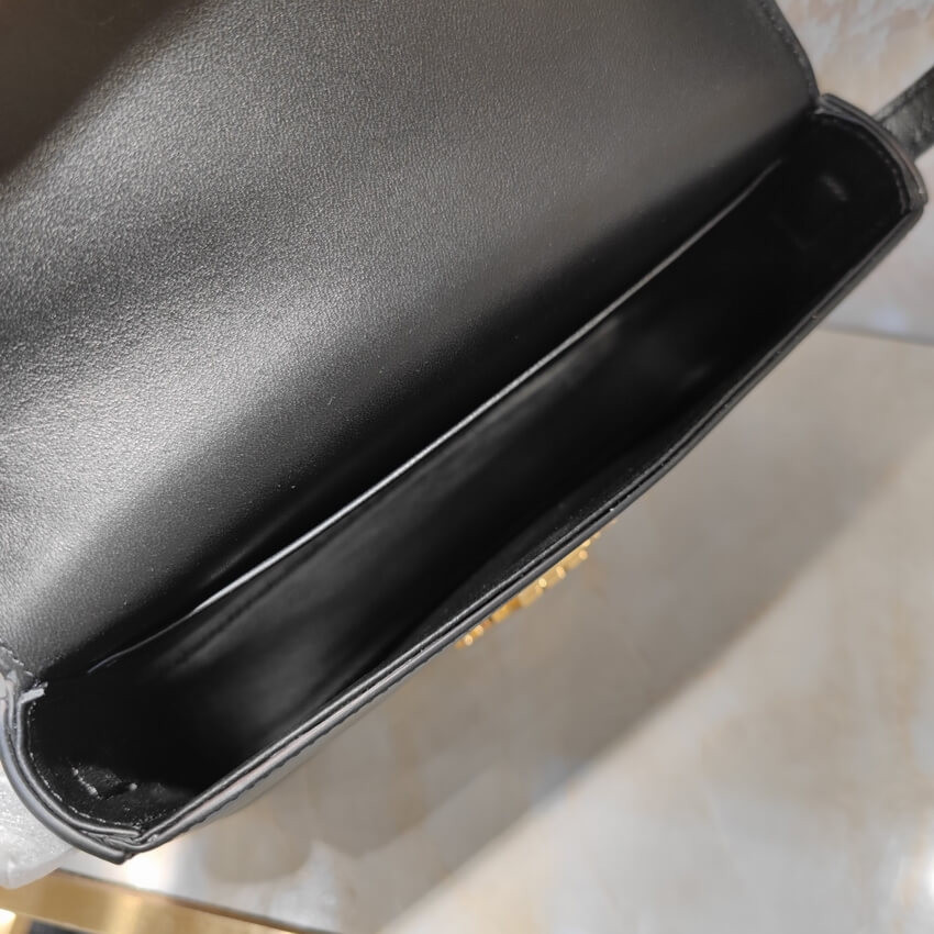 Celine Triomphe Shoulder Bag In Shiny Calfskin 194143 Black