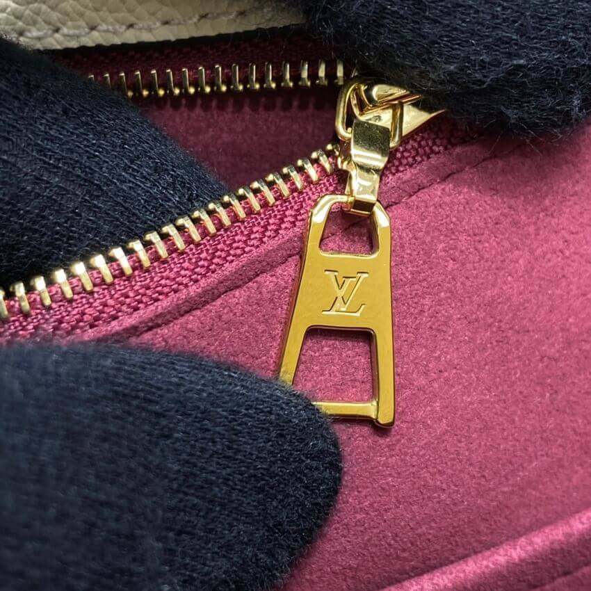 Louis Vuitton On My Side MM M56934 M58485