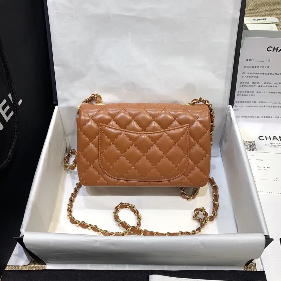 Chanel Lambskin 20cm Classic Flap Bag 1116