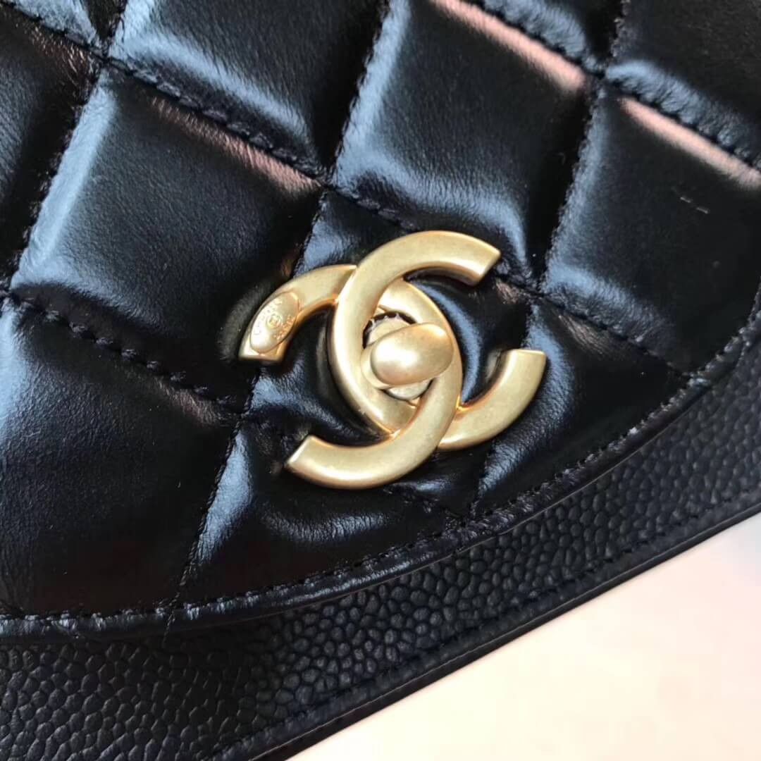Chanel Small Flap Bag AS0784