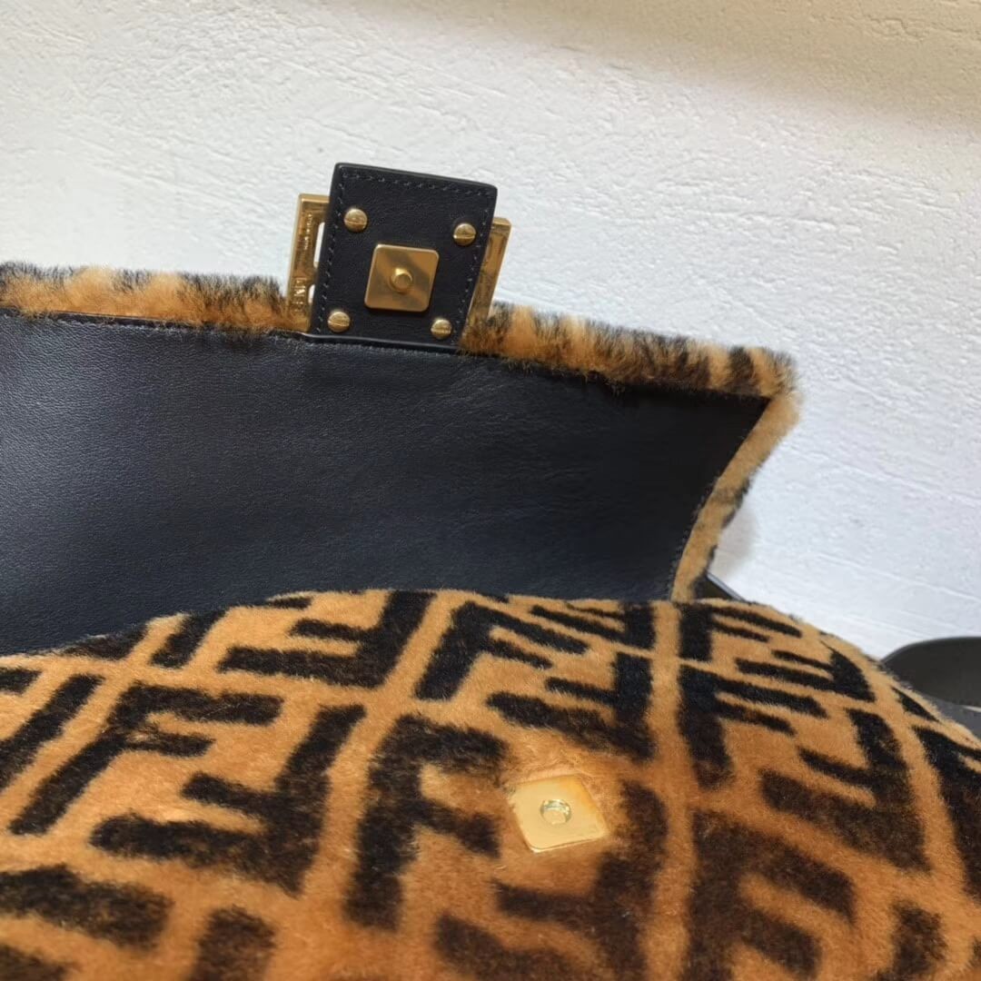 Fendi Sheepskin Baguette Bag 8BR600
