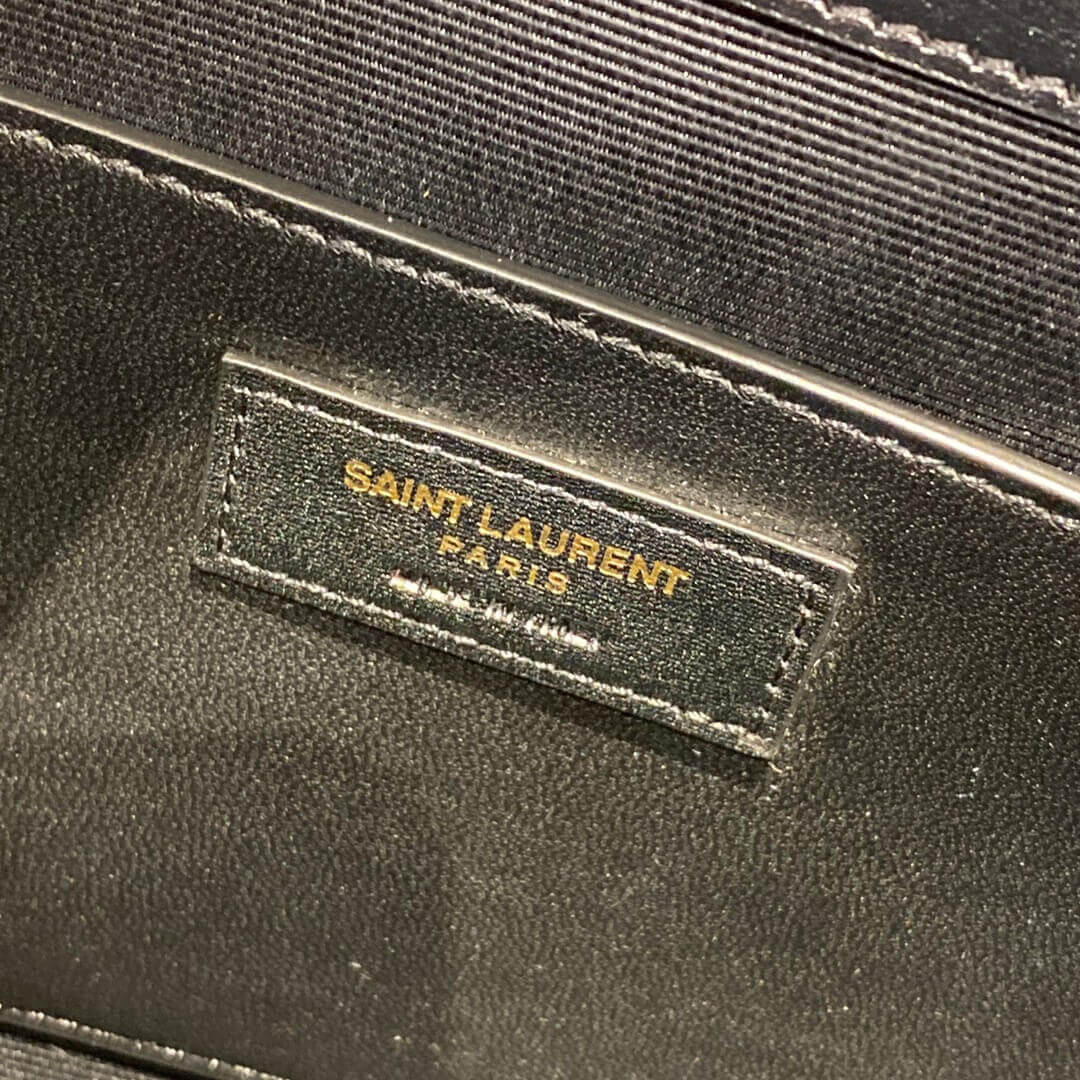 Saint Laurent Manhattan Shoulder Bag In Smooth Leather 579271