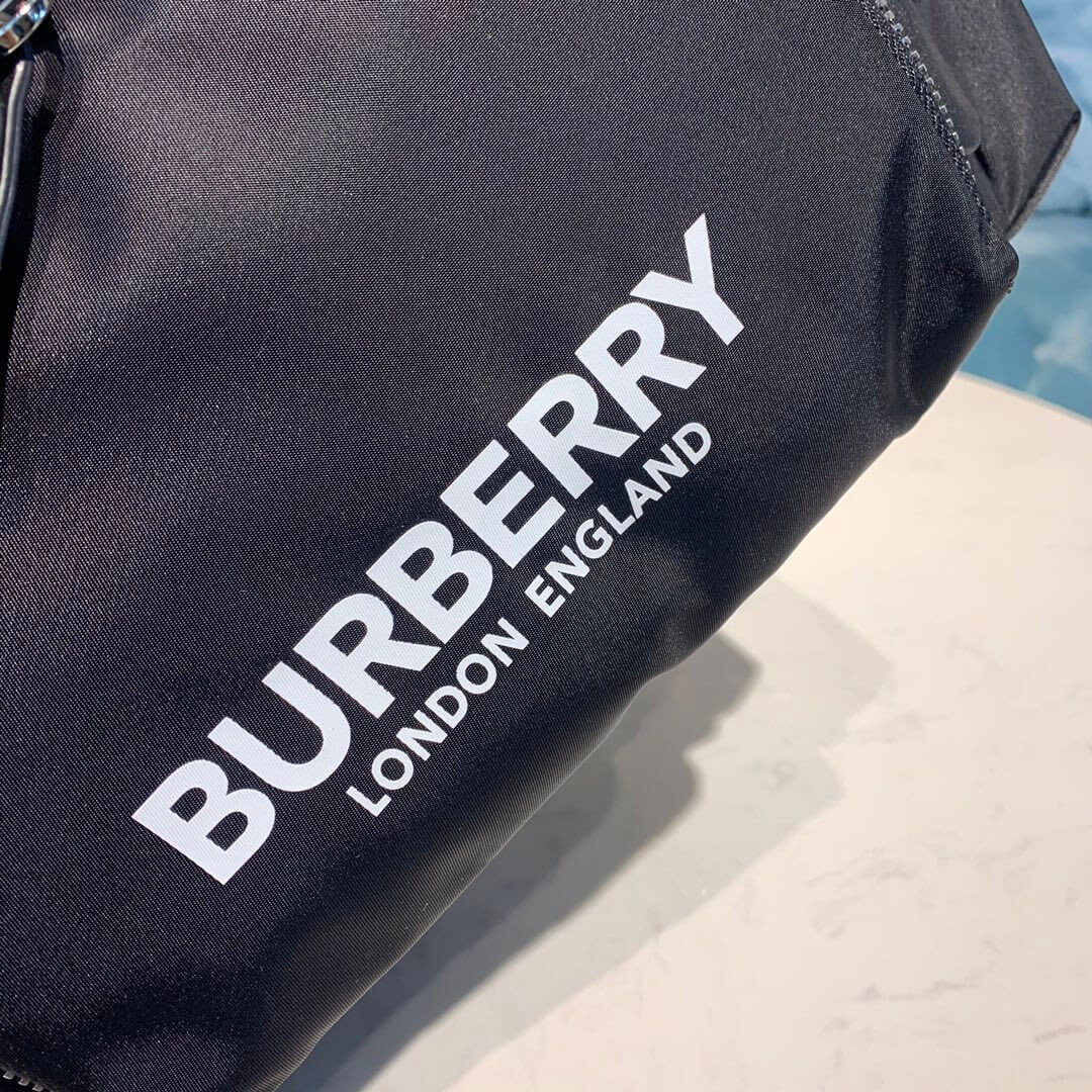 Burberry The Medium Rucksack in Logo Print Nylon 80116171
