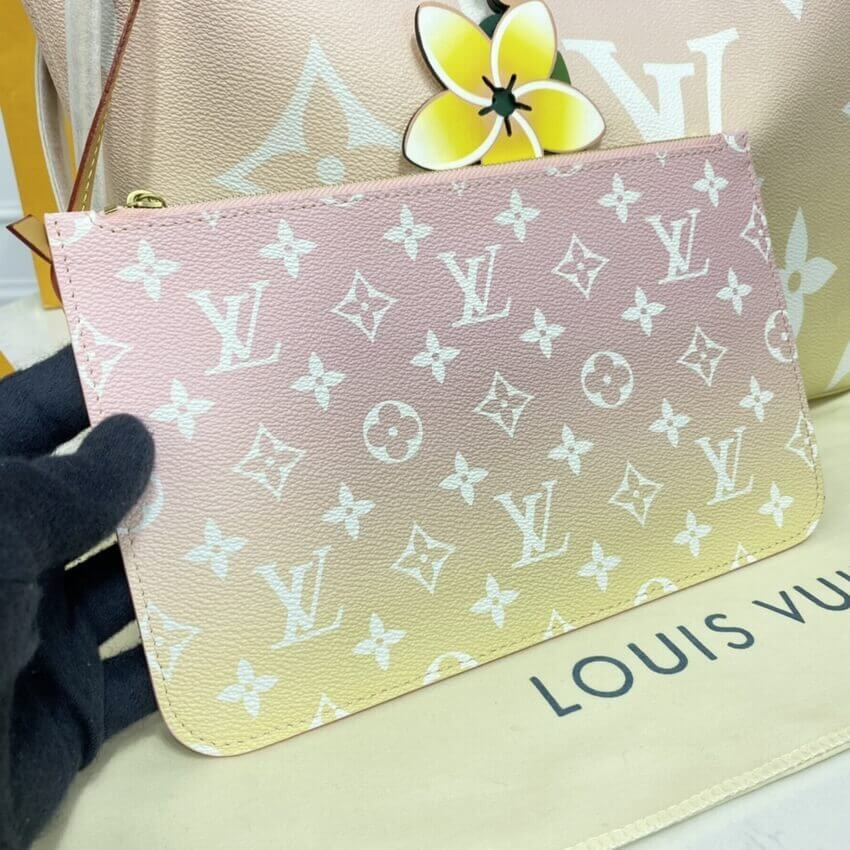 Louis Vuitton Neverfull MM M45678 M45679 M45680