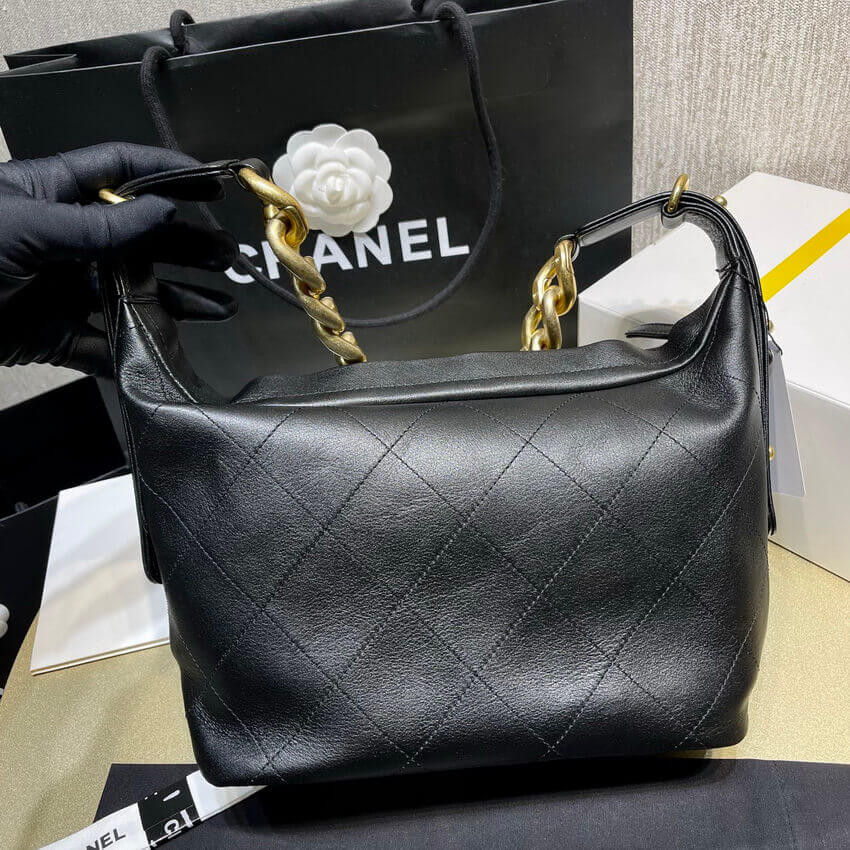 Chanel Black Calfskin Leathe Hobo Bag AS2910