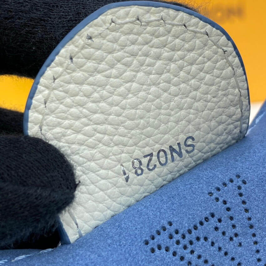 Louis Vuitton Carmel M53188 M52950