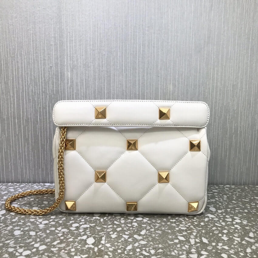 Valentino Roman Stud The Shoulder Bag In Nappa With Chain 1189S