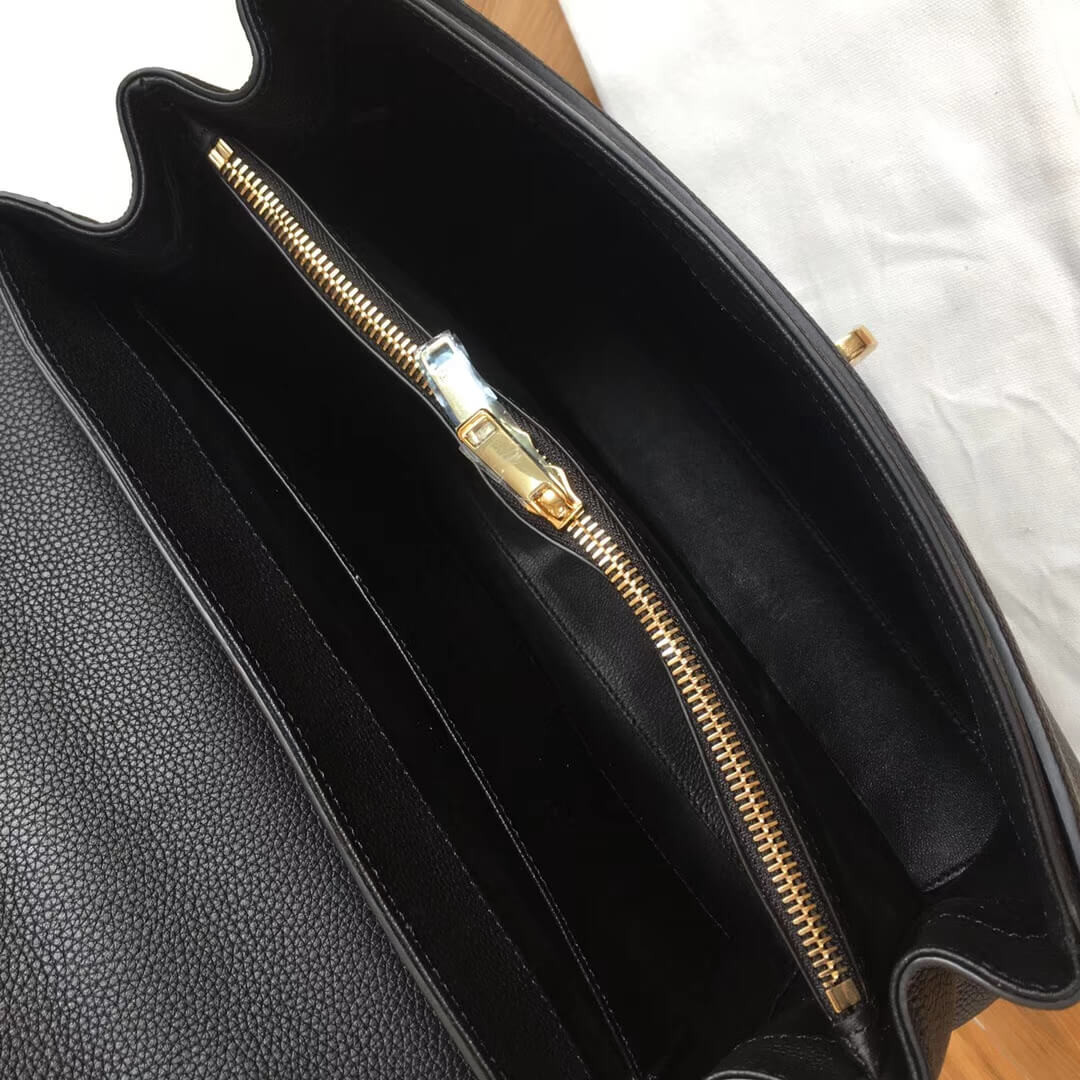 Celine Medium 16 Bag In Grained Calfskin 187373