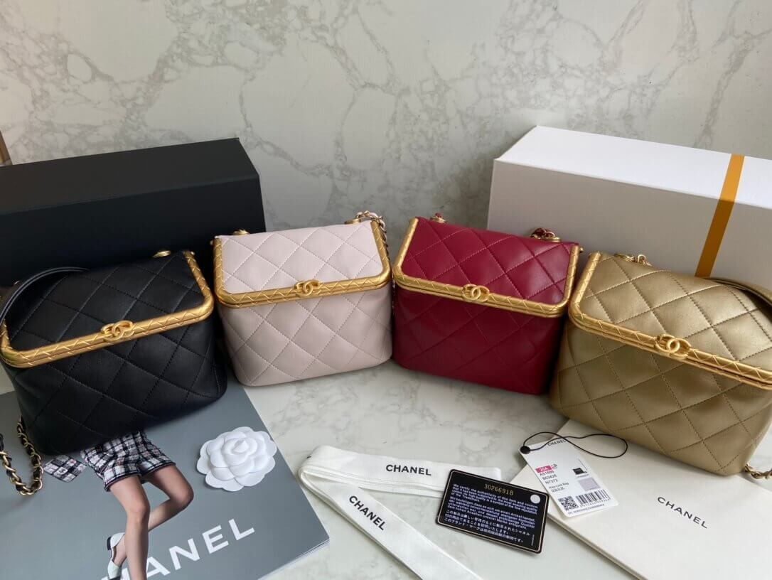 Chanel Lambskin Kiss-Lock Clasp Bag AS1886