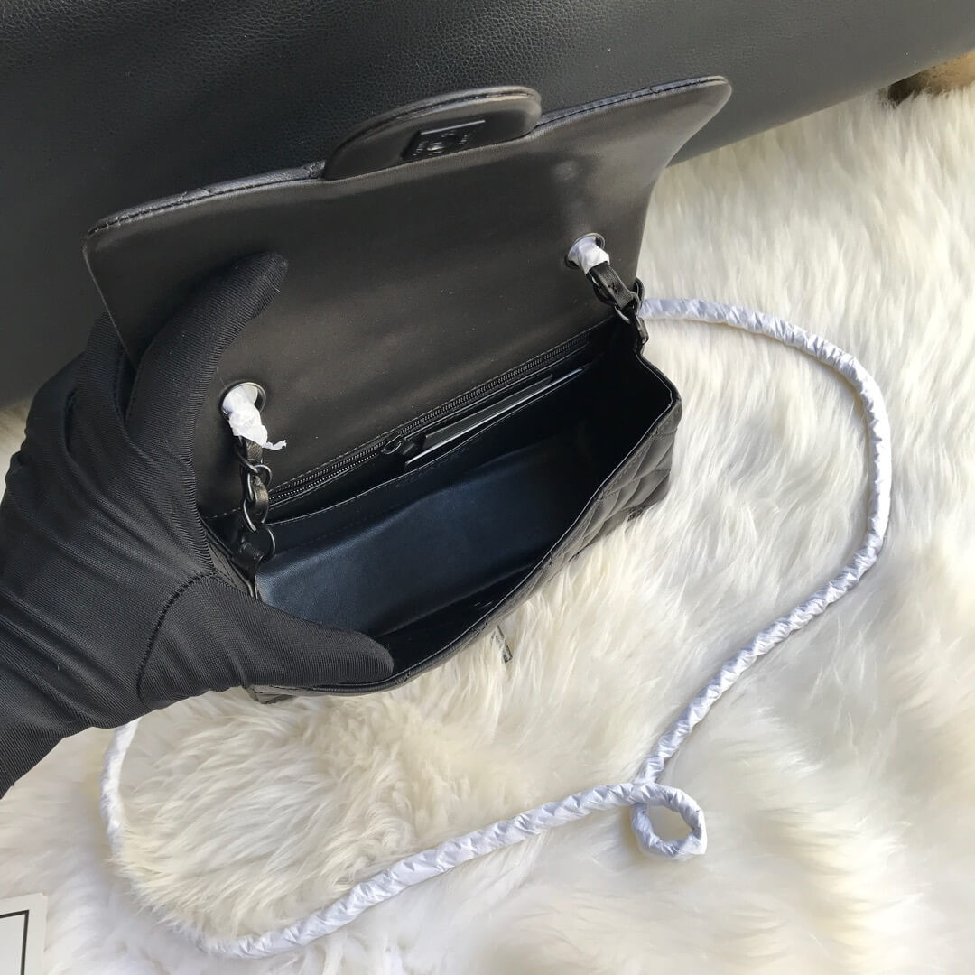 Chanel Lambskin 20cm Classic Flap Bag 1116 Black