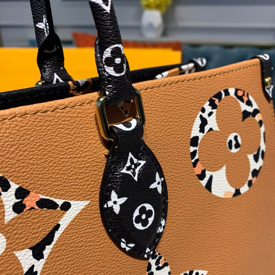 Louis Vuitton Onthego M44674 Black/Caramel