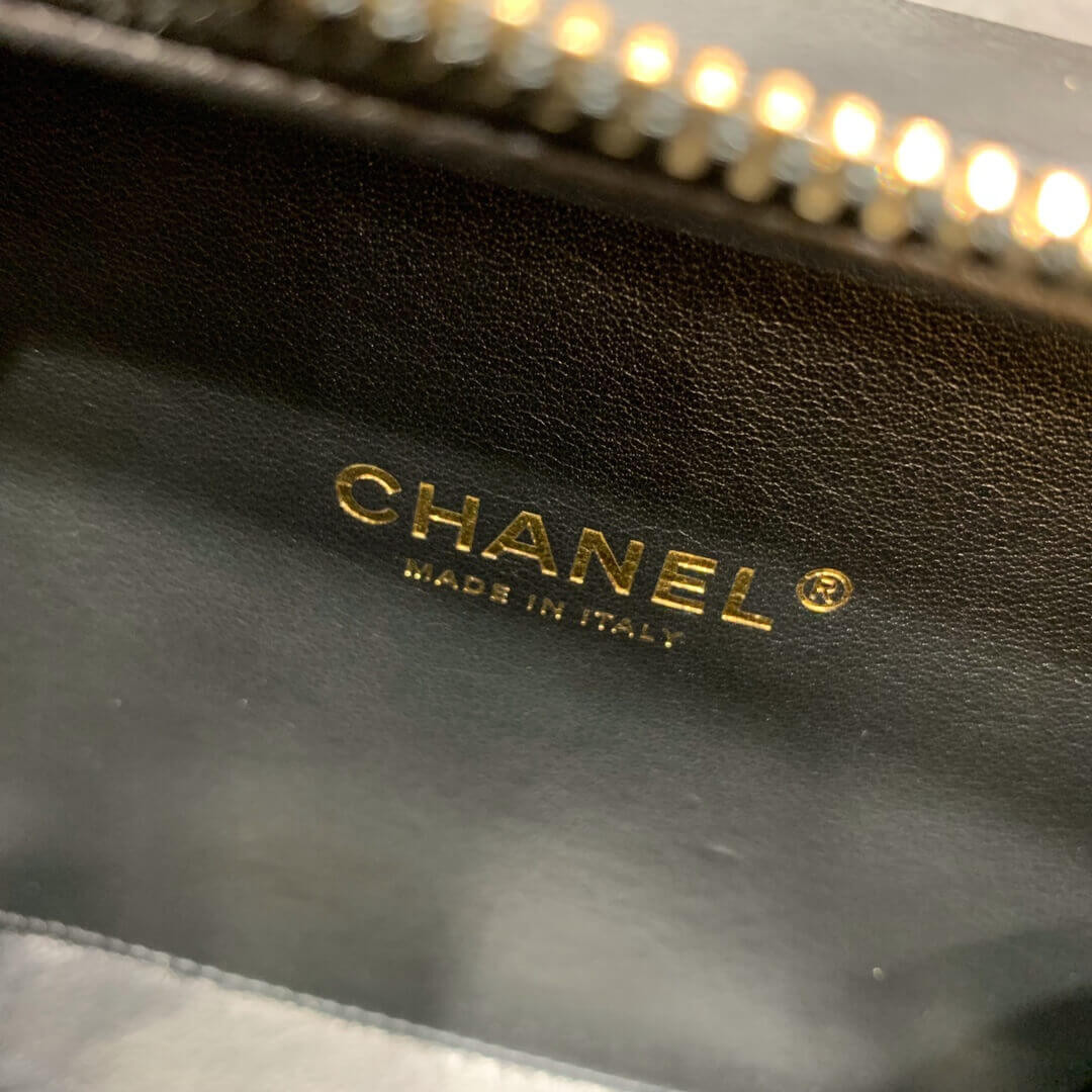 Chanel Chain Around CC Filigree Small Vanity Bag AS1785