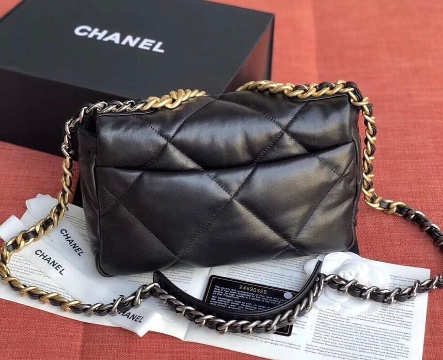 Chanel 19 Lambskin Flap Bag AS1160