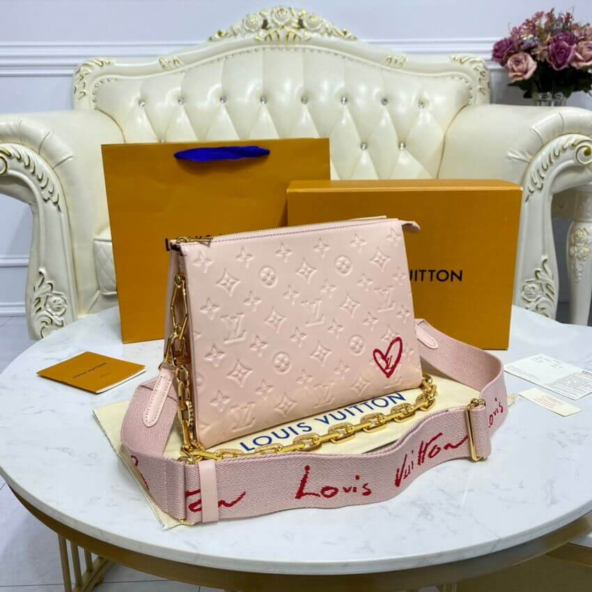 Louis Vuitton Fall In Love Coussin PM Light Pink M58739