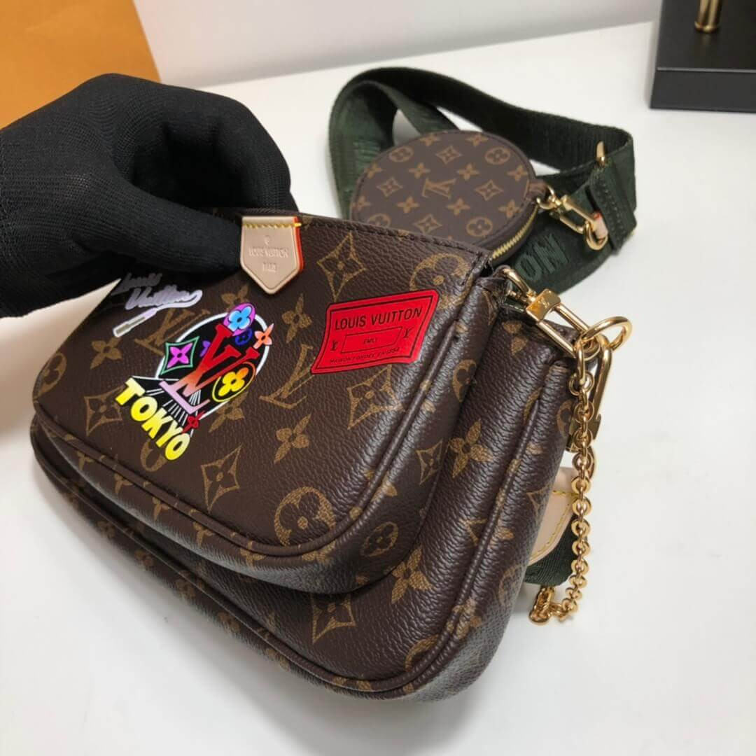 Louis Vuitton Multi Pochette Accessories My LV World Tour M44813