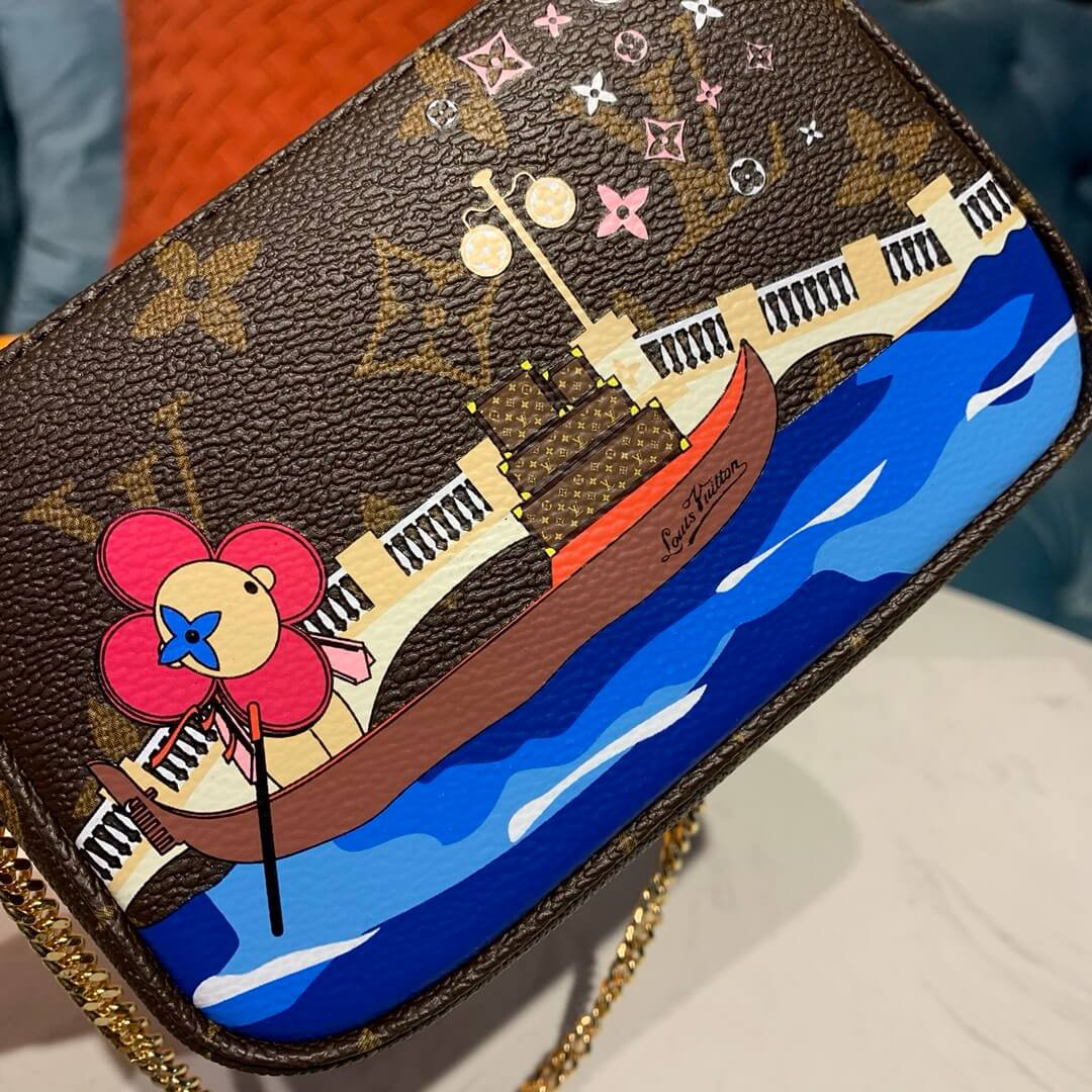 Louis Vuitton Venice Mini Pochette Accessoires M68489