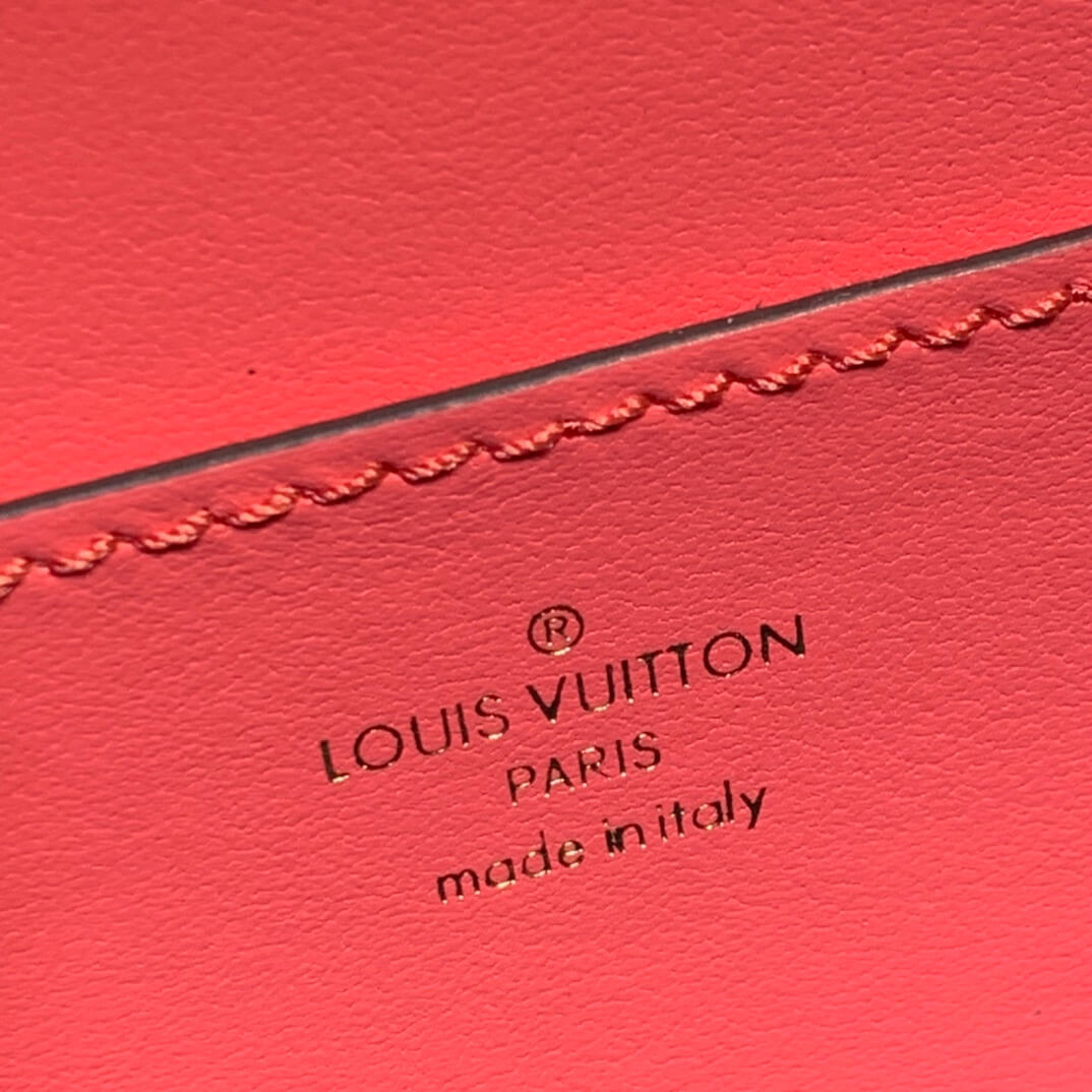 Louis Vuitton LV Pont 9 M55949