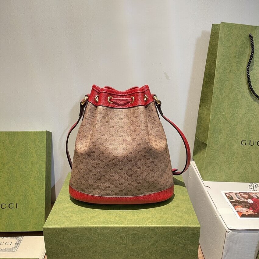 Doraemon x Gucci Small Bucket Bag 655597