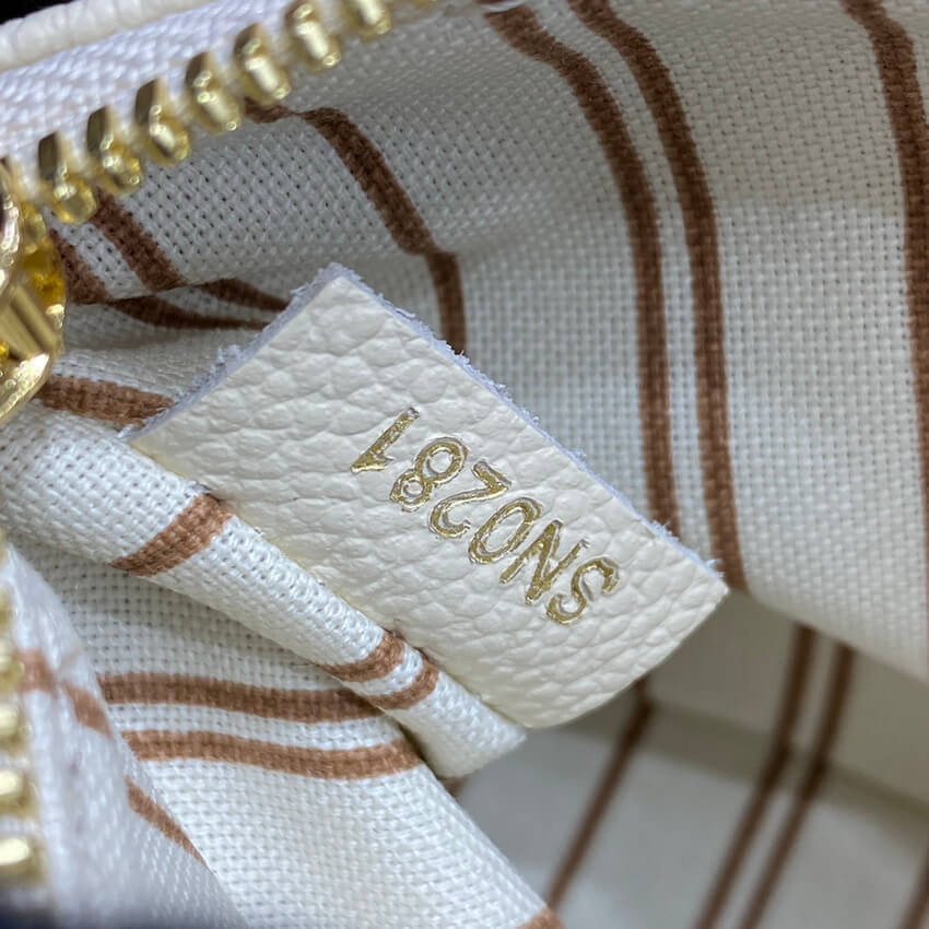 Louis Vuitton Monogram Empreinte Easy Pouch On Strap M81066 Creme